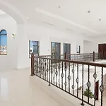Frond K, Signature Villas, Palm Jumeirah - Mint Stay
