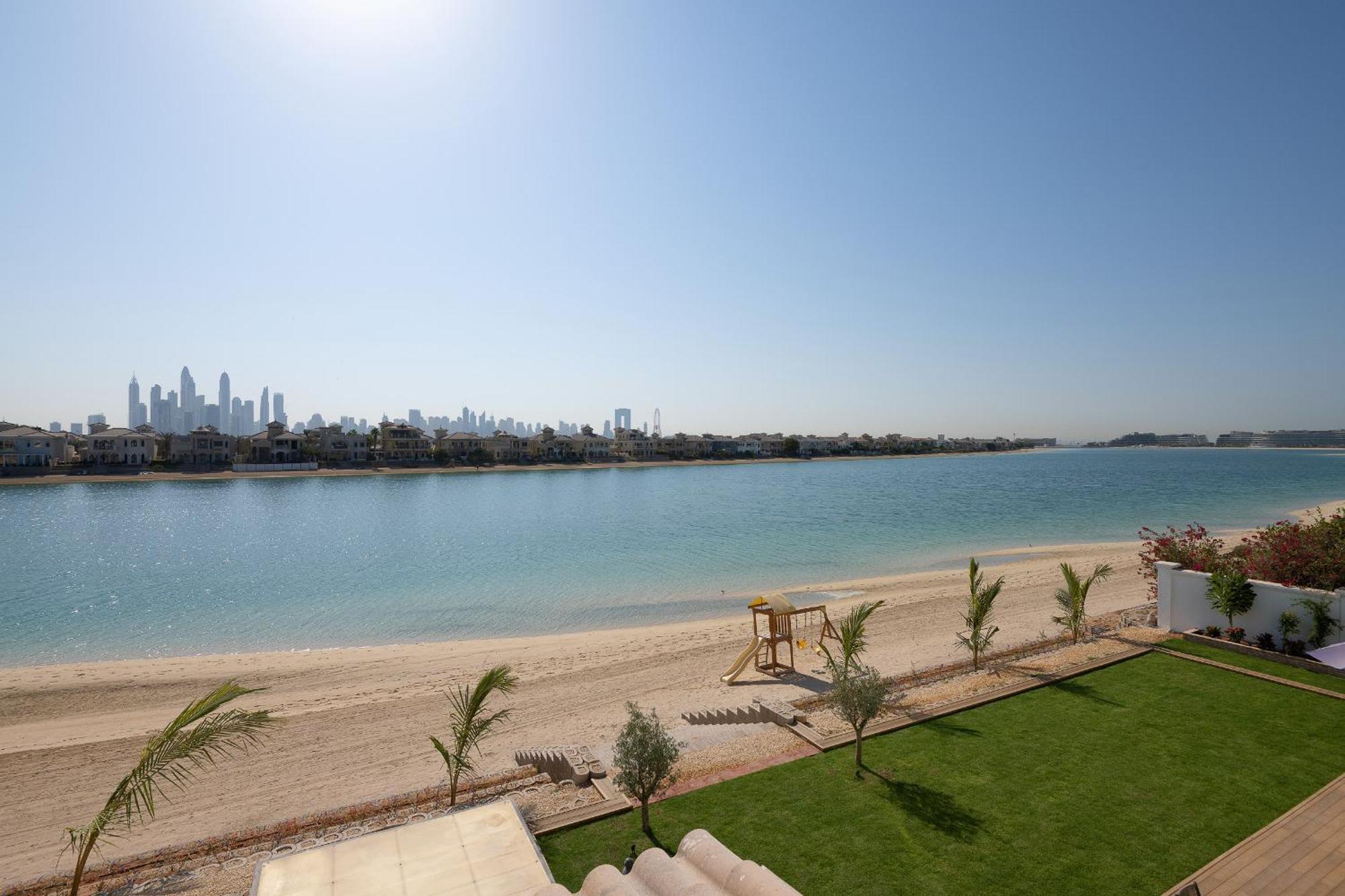 Frond K, Signature Villas, Palm Jumeirah - Mint *