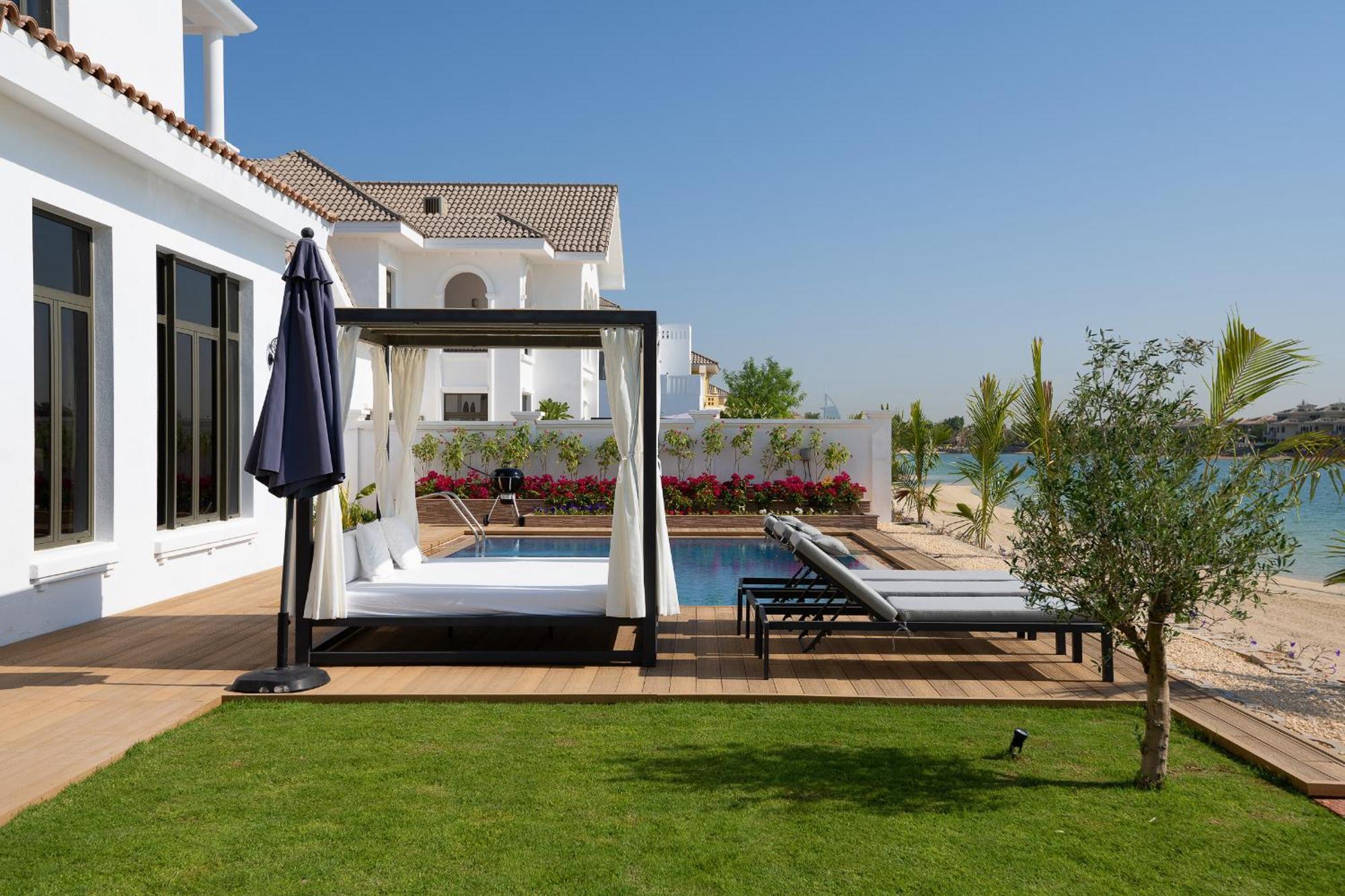 Frond K, Signature Villas, Palm Jumeirah - Mint *
